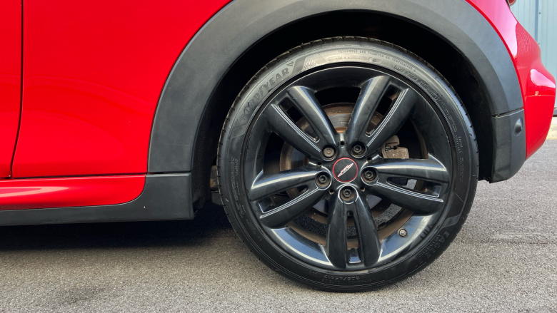 MINI Convertible 2.0 Cooper S Sport II 2dr Auto Petrol Convertible